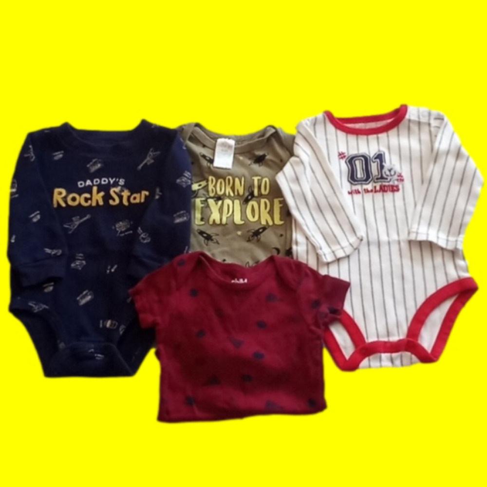 4 Onesies Baby Boy 6-9 months